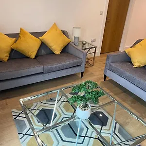 Apartment Lovely 2 Bed In Leeds Centre, Leeds (West Yorkshire)